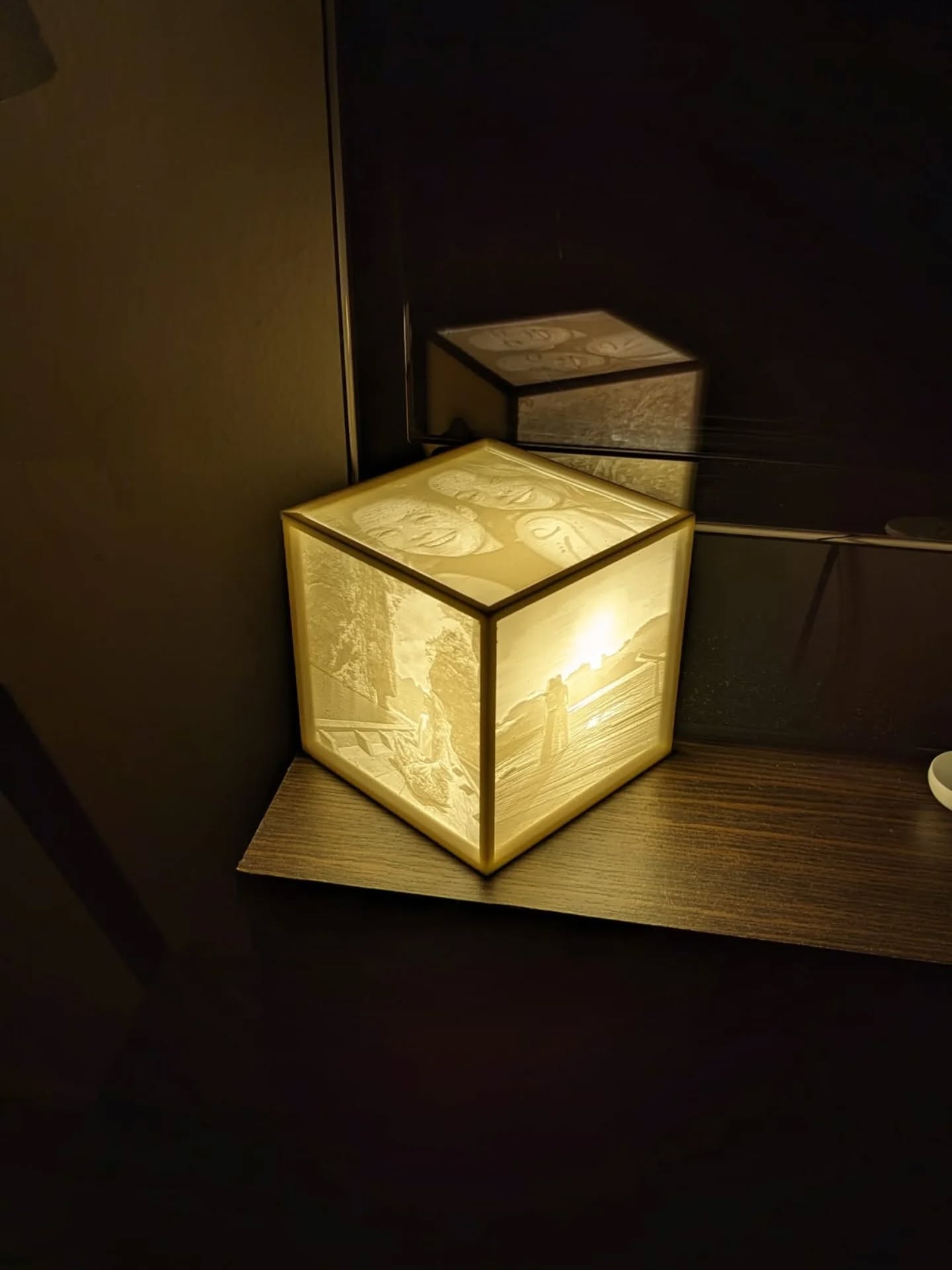 ✨ **Turn Your Memories into Light!** ✨
Bring your favorite moments to life with our **Custom 3D Printed Lithophane Lamps** – a magical blend of light, shadow, and personal stories. 💡📸
We turn your photos into glowing art using the **lithophane technique**, perfect for heartfelt gifts or cozy home décor.
🖼️ Just send us a photo
🔄 Choose your lamp shape
🖨️ We 3D print it with precision
💫 Watch your memories shine
✅ Personalized & unique
✅ Ideal for birthdays, anniversaries, or keepsakes
✅ Warm ambient glow for any space
📩 DM us or send email to info@3beeprinting.com to get started!