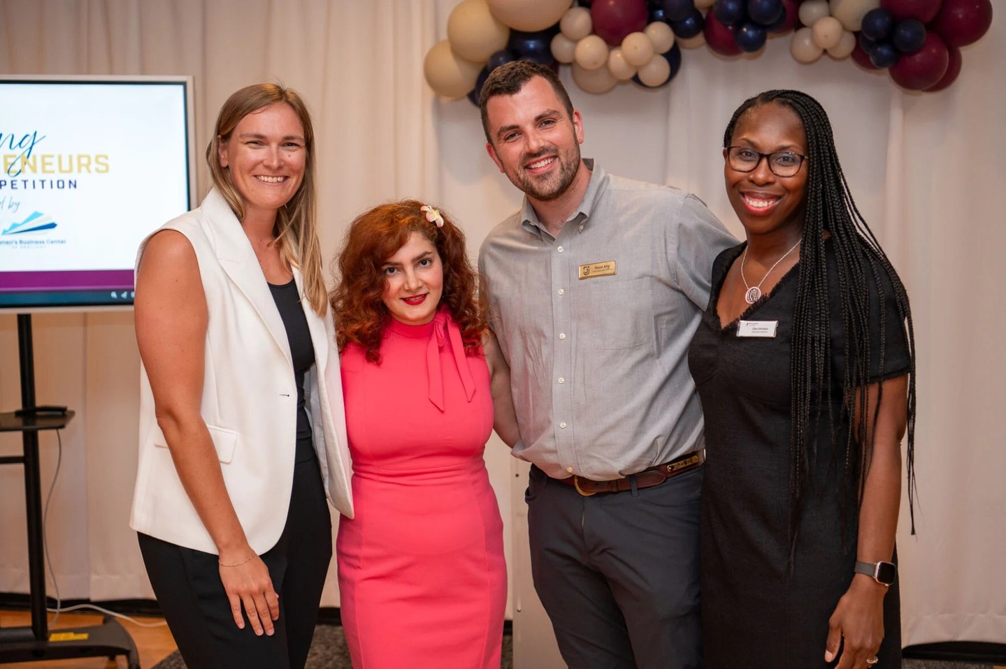 🏆 Huge congratulations to Faraneh Fathi, founder of NeuroVista Innovations and third-place winner of our 2025 Emerging Entrepreneur Pitch Competition, presented alongside @womenleadingky !
Faraneh turned a misdiagnosis into a mission, creating the world’s first portable brain imaging device, designed to make diagnostics faster, safer, and more accessible. Her story is one of innovation, resilience, and impact.
🎥 Watch the full interview on YouTube now: https://youtu.be/k0L50ZHL5hw
#WBC #KYBusinesswomenOfTomorrow #WomenInSTEM #NeuroVista # FaranehFathi #HealthcareInnovation #BrainHealth #EntrepreneurSpotlight