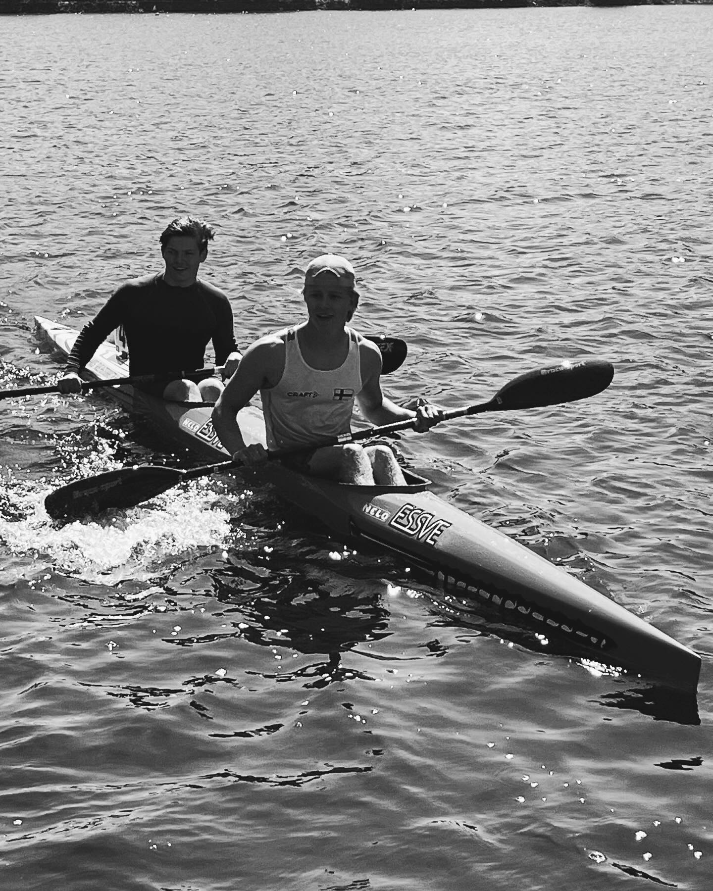 NC3 i Laksevåg - Vel blåst!
Takk for oss 💙
#laksevågkajakklubb #kajakk #flekkefjordkajakklubb #norgespadleforbund #flekkefjordsparebank #besteklubben