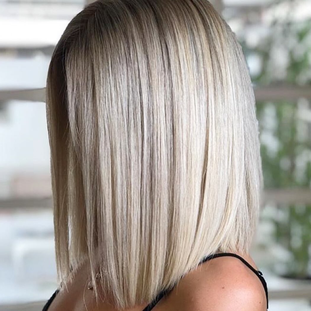 BLOND BOB 🙌
Cut and color by Tania
#hairdresserpalmademallorca #hairstylistpalmademallorca #palmademallorca