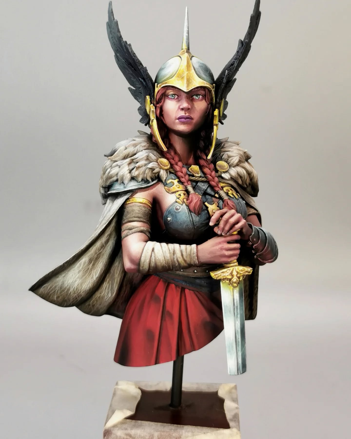 Ivre,
Il termine sa pièce pour la WME après avoir avoué qu'il l'avait présenté non terminée au Lugdunum Show ! 🫣
Sigrun de chez @blackcrowminiatures
#painting #nmm #paintingnmm #nmmpainting #sigrun #blackcrowminiatures #blackcrow #bustpainting #bust #paintingbust #paintingcommunity #miniaturewip #miniature #paintingminiature #paintingminis #3dsculpting #3dminiature #3dminiatures