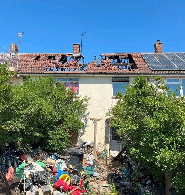 🚨 Fire-damaged house in Norfolk.
We were alerted to this house after a blaze tore through the property.
Grateful to hear no one was injured. 🙏
And now, we’ve stepped in with an offer to help bring it back to life. 🏚️➡️🏡
This is exactly what we do, turning crisis into opportunity and giving empty homes a second chance.