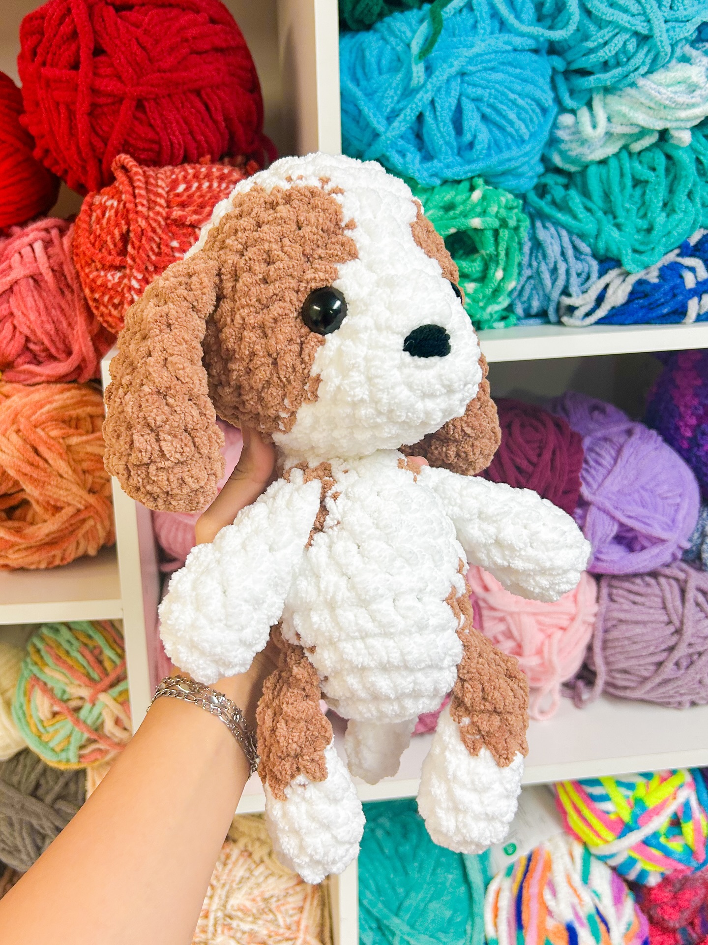 I’ve been working on a few different custom orders lately, and this one has to be one of my recent favorites! 🐶💛
I got to crochet a plushie version of my customer’s dog, and it turned out so sweet. There’s just something extra special about making plushies that look like real pets!
COMMENT below—what dog breed do you think this cutie is?
#crochet #amigurumi #yarnfusion #handmadebusiness #crochetplushies #plushies 💭✨