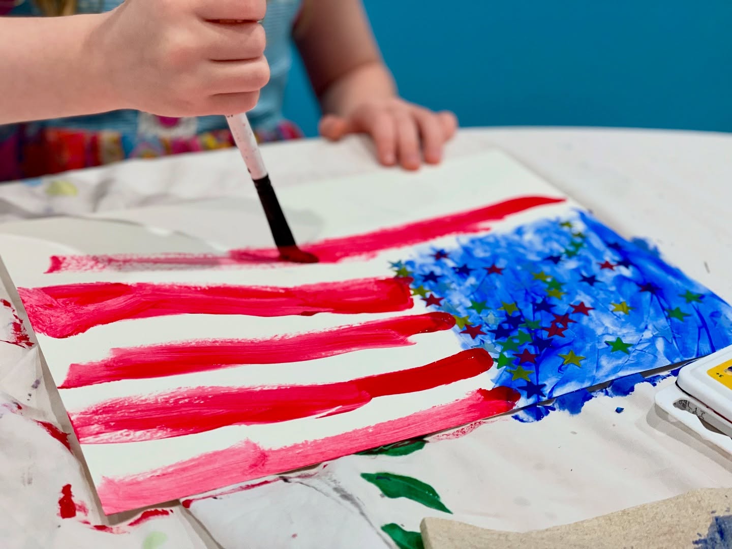 Happy 4th of July! .
.
.
#homeschoolfamily #homeschoolkids #homeschooling #unschooled #playbasedlearning #interestbasedlearning #homeeducation #homeschoolart #homeschoolscience #kidsartinspiration #independenceday #4thofjuly #celebrate kidsart #arizona #eastvalleyaz