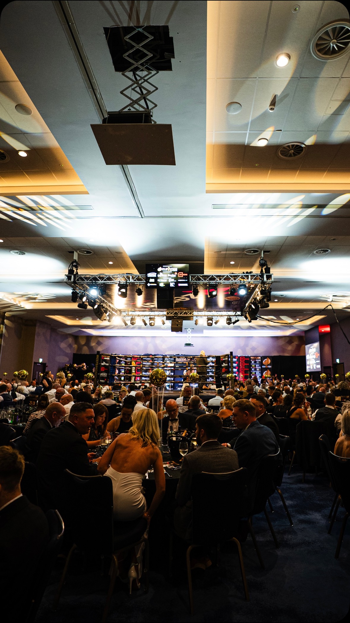 A brilliant event last weekend, working with some exceptional people for a cause that truly matters. 🥊
Grateful to play a small part in something so meaningful.
#GoldenThreadEvents #EventStyling #EventDesign #CharityEvent #UKEvents #TeamworkInAction #ThoughtfulDetails