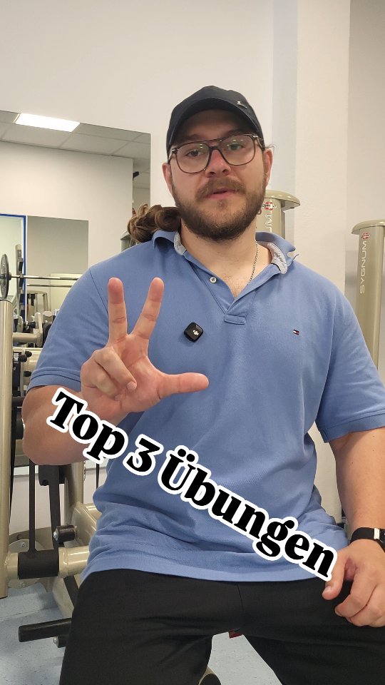 Top 3 Übungen – für alle Levels 💪
Diese drei Klassiker gehören in fast jeden Trainingsplan – und das aus gutem Grund:
1️⃣ Kniebeugen
2️⃣ Kreuzheben
3️⃣ Reverse Butterfly
Ob Einsteiger oder Fortgeschrittene – mit den richtigen Varianten kann man alle drei Übungen super individuell anpassen.
🏋️♀️ Von Basic bis Advanced.
🤝 Für Jung und Alt.
📈 Gezielt und effektiv.
Denn nicht jede Übung passt für jede Person – aber jede Person kann mit der passenden Ausführung profitieren.
.
.
#Top3Übungen
#TrainingFürAlle
#Kniebeuge
#Kreuzheben
#ReverseButterfly
#FitnessTipps
#PersonalTraining
#IndividuellesTraining
#SmartTrainieren
#GymBasics
#FunctionalFitness
#GesundUndFit
#TrainerAlltag
#BewegungIstMedizin
#GymLife