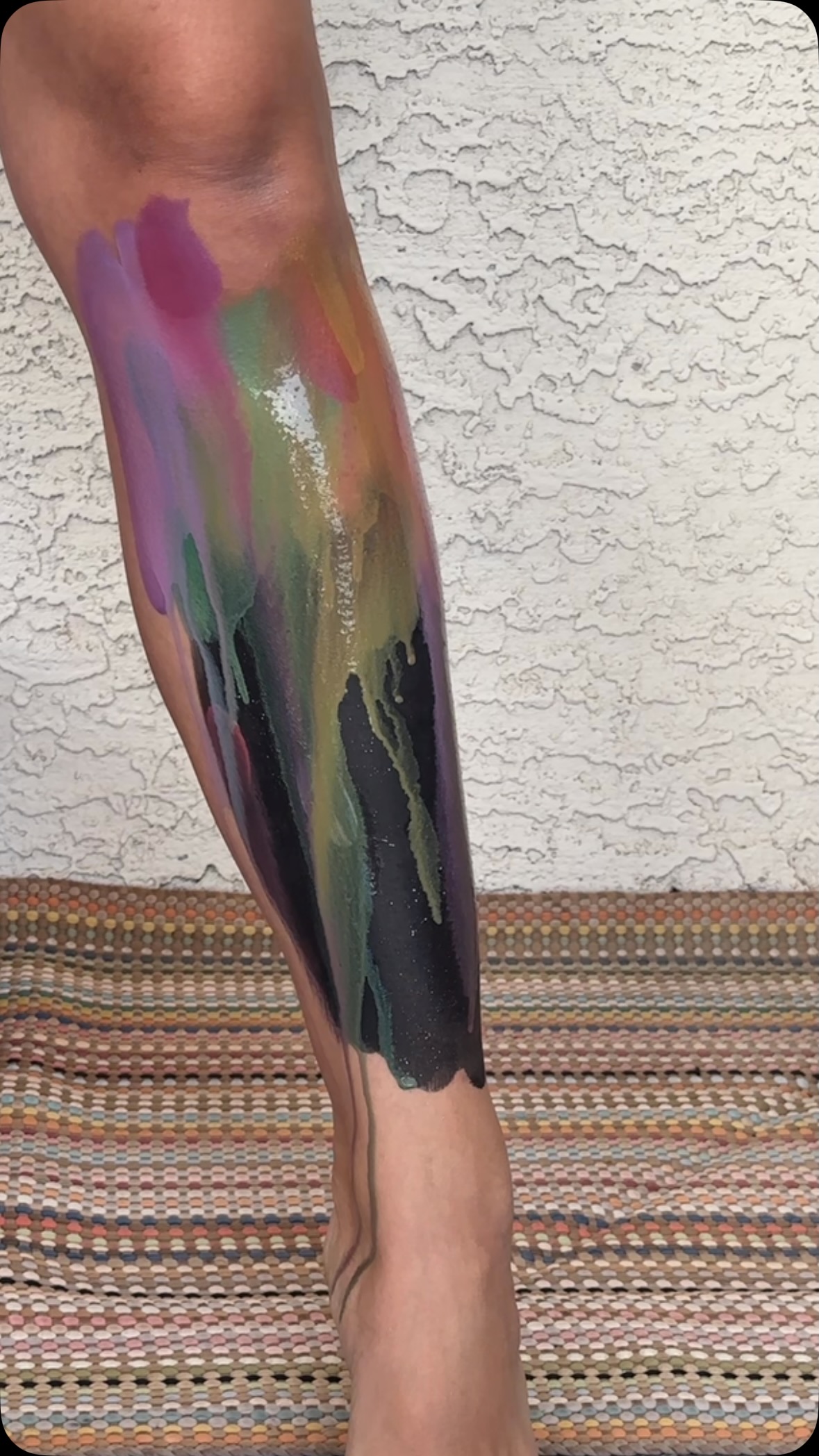 practicing potential techniques and color palette to use for a body painting event 🎨
💭i decided to keep this video in real time
while many videos are cut down to fast clips to retain attention span, i think it’s important to remind that art is slow and there is a whole lot of beauty in slowing down
#bodypaint #bodypainting #slowdown #slowart