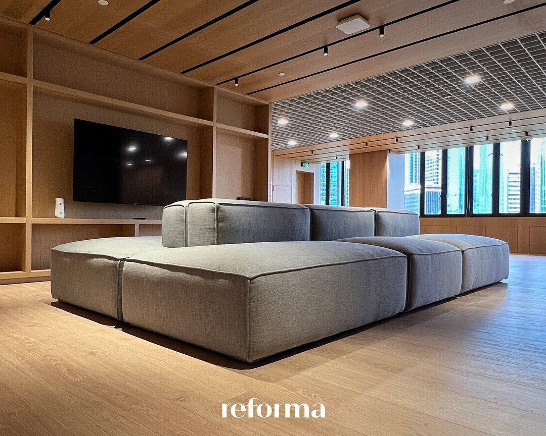 Your work isnāt static, and neither should your environment be. Our reconfigurable MODULO SEATING is a testament to adaptive design, evolving with your needs and the quiet rhythm of your professional life. Configure it for focused work, reconfigure it for collaborative sessions ā itās for those who appreciate enduring quality and thoughtful productivity in every detail.
We invite you to experience the thoughtful design that transforms a workspace into a realm of possibility. Discover this seamless coherence firsthand at REFORMA Arnaiz Makati showroom, or explore our full collection online to redefine your approach to professional living.
āā
Featured item:
MODULO LR08-950
āā
Project Design : STUDIO YANG (@studioyang.ai)
Project : Marubeni Office