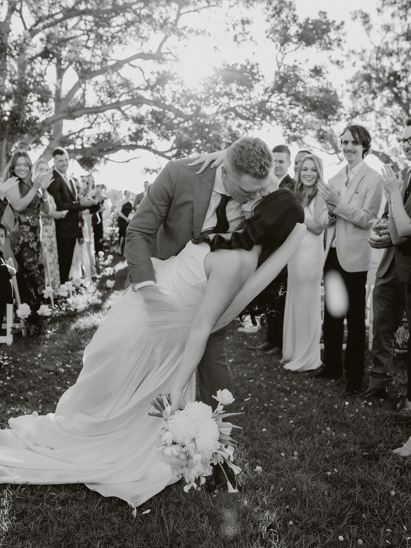 The perfect dip doesn’t exi….
𝘖𝘩.
𝘕𝘦𝘷𝘦𝘳𝘮𝘪𝘯𝘥.