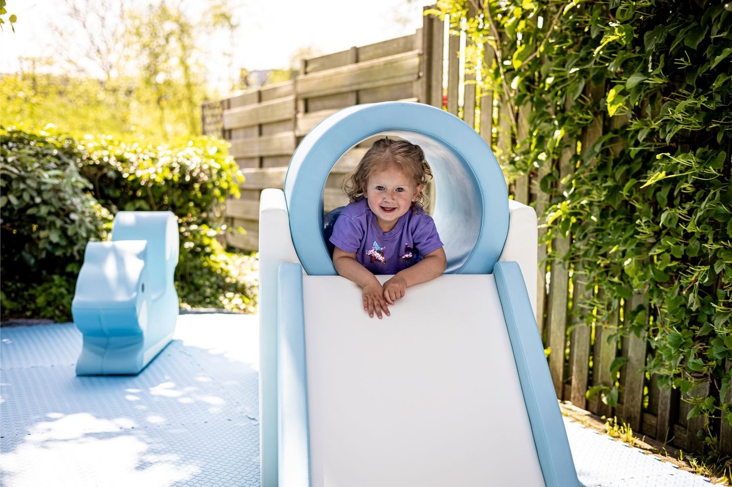 A little peek at our soft play setup in action.
Safe, clean, and designed for hours of fun — perfect for toddlers at birthdays, garden parties, or playdates.
Now taking bookings in and around Amsterdam.
Message us or head to www.minimunchkins.nl for more info.
#MiniMunchkins #SoftPlayAmsterdam #KidsPartyRental #AmsterdamMoms #ToddlerPartyIdeas