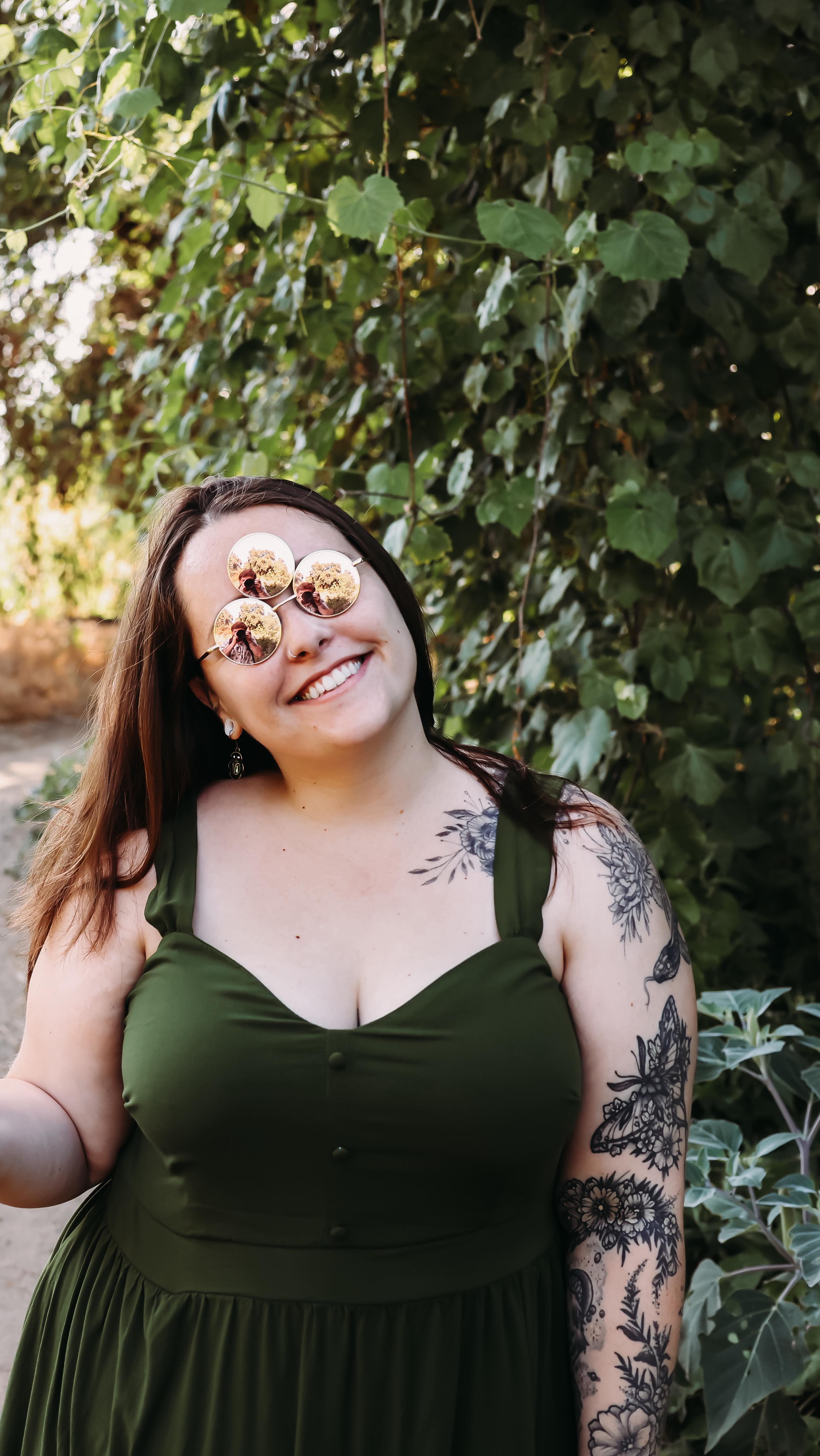 They say you can’t buy happiness..
But you can book a photographer who hypes you up, captures the chaos + calm, and makes it all feel fun!
Kind of the same thing, right? 🤪
📍Visalia • Santa Cruz + beyond