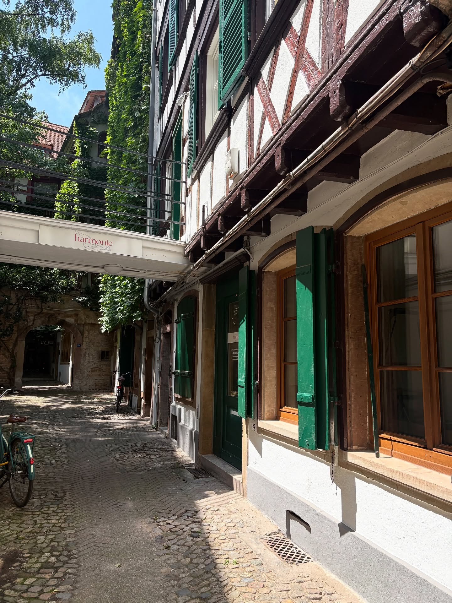 ✨ C’est ouvert ! ✨
Harmonie Pilates Studio vous accueille dès aujourd’hui dans un espace entièrement équipé et prêt à vous faire bouger en douceur 💪🧘♀️
Un immense merci à @tecnopilates pour la qualité du matériel et leur accompagnement tout au long de l’installation 🤍
Hâte de vous voir sur les appareils ✨
#pilatesstudio #ouverture #merci #pilatesfrance #reformerpilates #pilates #grateful #strasbourg #pilatesstrasbourg