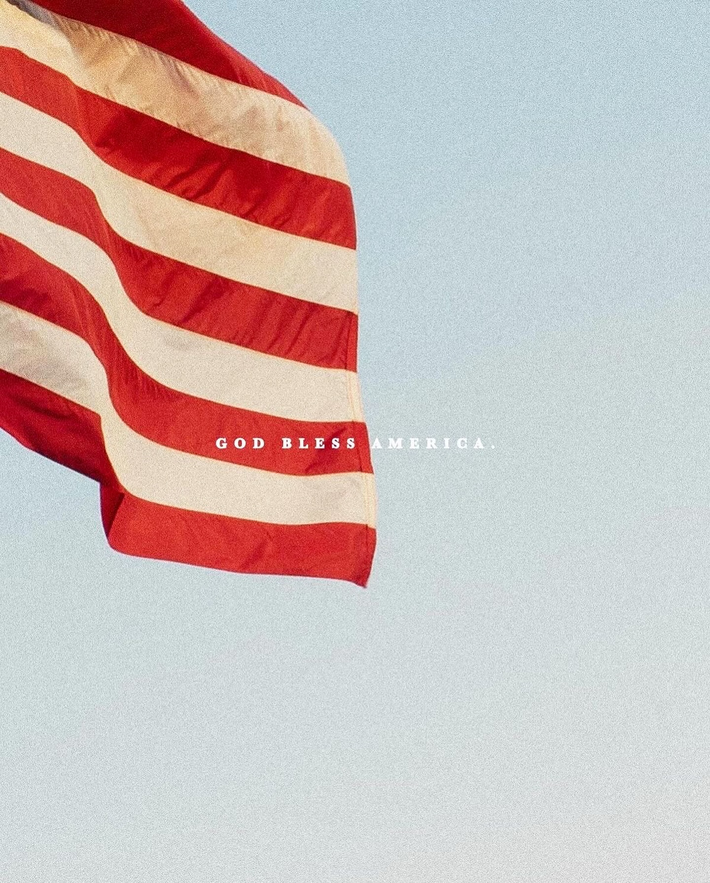 Our office will be closed on July 3rd and 4th in observance of Independence Day!🇺🇸
We’ll resume normal business hours on Monday, July 7th.
Wishing all of our wonderful patients a safe and happy Fourth of July weekend!🎇🧨