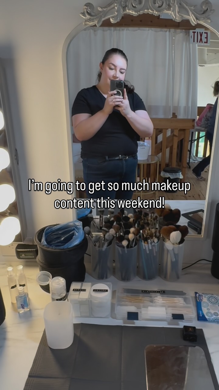 Me: I’m gonna get the cutest behind-the-scenes glam video today 💄✨
Also me: ends up with 27 blurry clips of the back of my head 💀
#wedding #bridalmakeupartist #ottawamakeupartist #jbmakeupartist #makeupartist #makeupartistlife