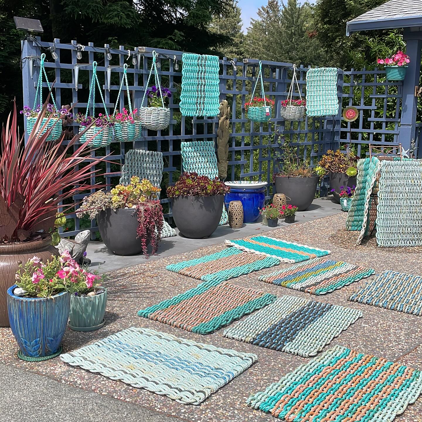 Washin day!
Find us at 4th July Eureka and Arcata. Coming soon to Grand Lake, Saucilito, San Rafael, Larkspur and Petaluma.