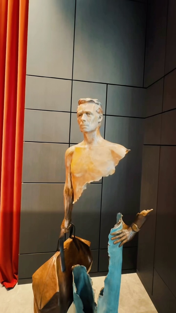 Live at #UPTEN, like you’re in a movie.
Luxury? Definitely your thing.
The perfect Saturday:
Park at UPTEN, no circling, no stress.
Swing by our leasing team,
then head straight to Stampede.
Right in the action, without the chaos.
📞 Call us today: 403-630-6631
#LiveUPTEN #CalgaryStampede #WeekendDoneRight #stampeders #yycliving #calgarystampede #calgarystampede2025 #stampede2025 #liveitup #upten #calgarylife