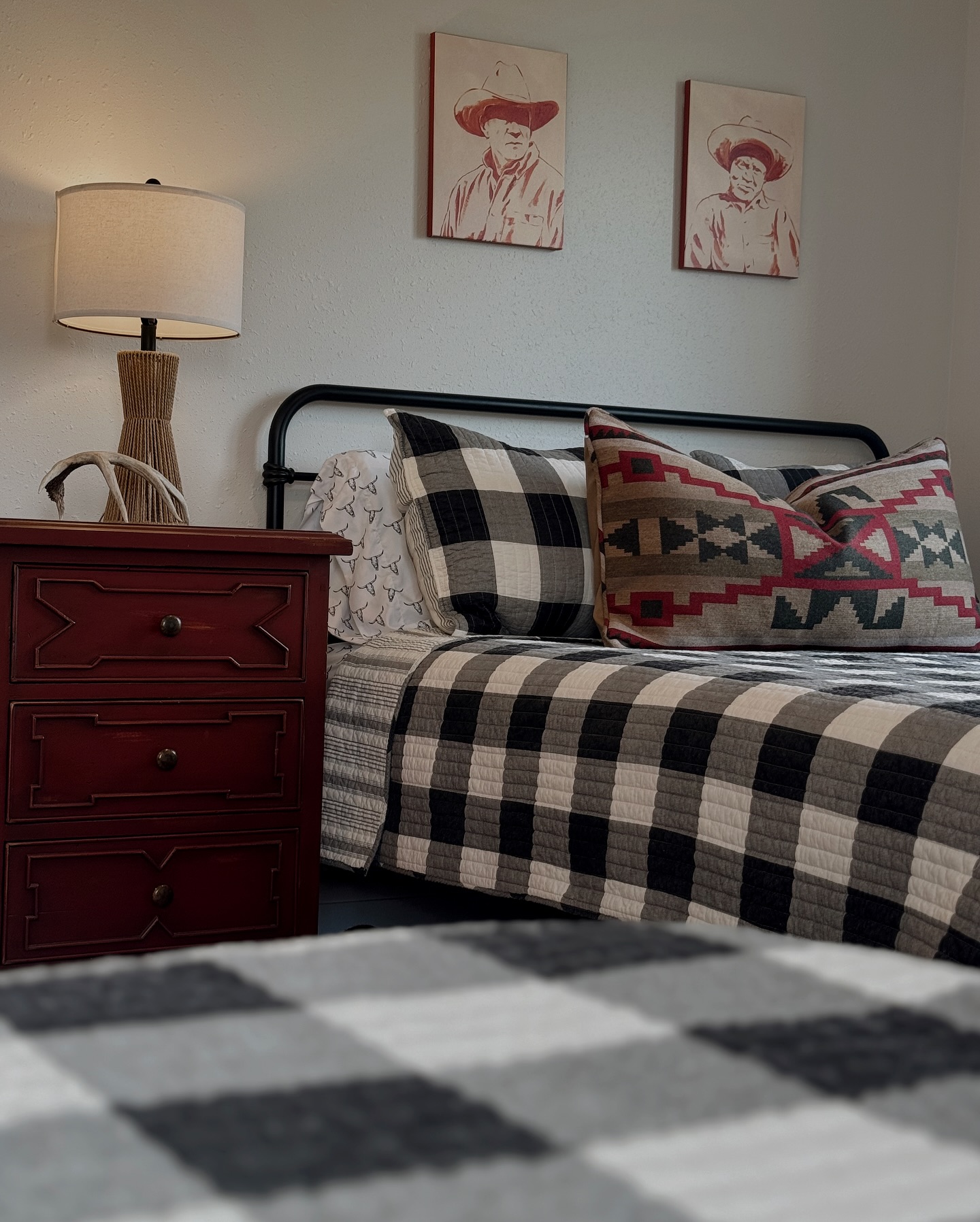 American dreaming. Because we are blessed enough to do so.
Happy 4th of July ❤️💙🤍
-1889 Designs
#1889designs | #americandesign #interiordesign #freedom