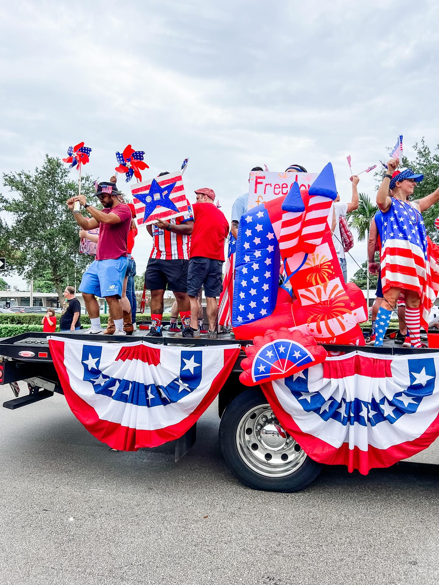 ❤️🤍💙Favorite day!💙🤍❤️
Galatians 5:13 says, “For you were called to be free, brothers and sisters; only don’t use this freedom as an opportunity for the flesh, but serve one another through love.”
The Lord gave us some helpful instructions on freedom and we are very much in need of them! May we set our gaze not on division and fighting, but on asking God how we can be a part of the solution - small, faithful acts of Spirit-led love every day to the people in our world.
It is here in America where we can freely and confidently respond to Zion’s request to gather as a family in the living room to pray for the leg pains he has been having. We can bake muffins in our kitchens, leave surprises at someone’s doorstep, share a Bible verse with the grocery store employee, and worship on Sunday with friends.
These freedoms were purchased at a great cost, as many chose to lay down their lives in an ultimate act of love. May we remember. And may that remembering lead us right back to Galatians 5:13 and Jesus’ ultimate act of love. This holy inspiration is what we need to rise each day in humble gratitude for freedom in Christ to pour out, serve, and build His kingdom here on earth!
Happy Birthday America! 🥳
🇺🇸🧨🌭🇺🇸🧨🌭