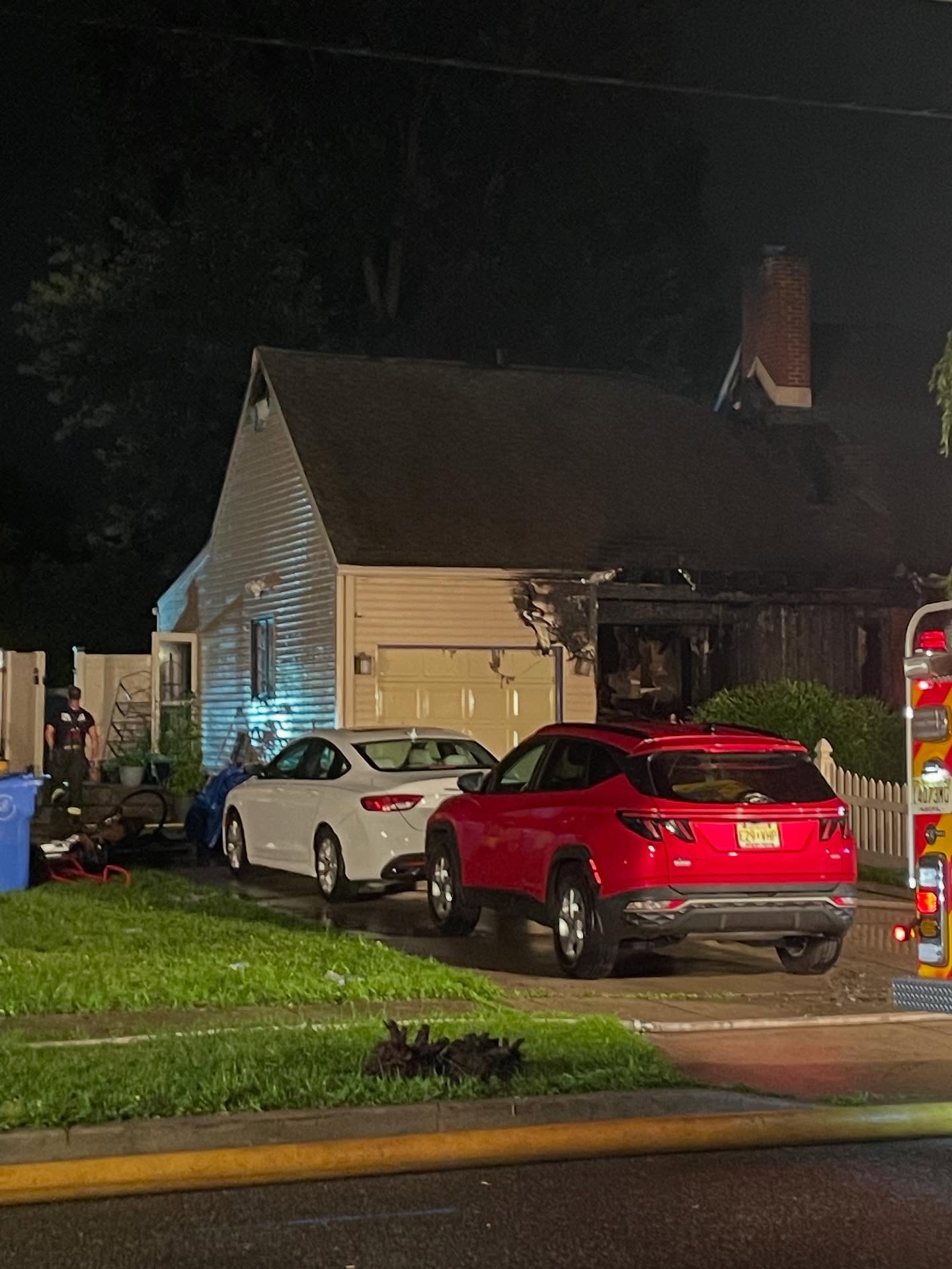 In the very late night hours of June 30th, Rehab 13 responded to a residential fire in Cherry Hill. Thankfully, no one was injured, and the displaced family is receiving assistance from the Red Cross to find temporary housing. ❤️
With high temps and intense humidity, conditions were brutal for the crews on scene. We were proud to support the hardworking firefighters with hydration, cooling, and whatever they needed to keep going safely.
Nights like this remind us why we do what we do. Stay safe out there.
#Rehab13