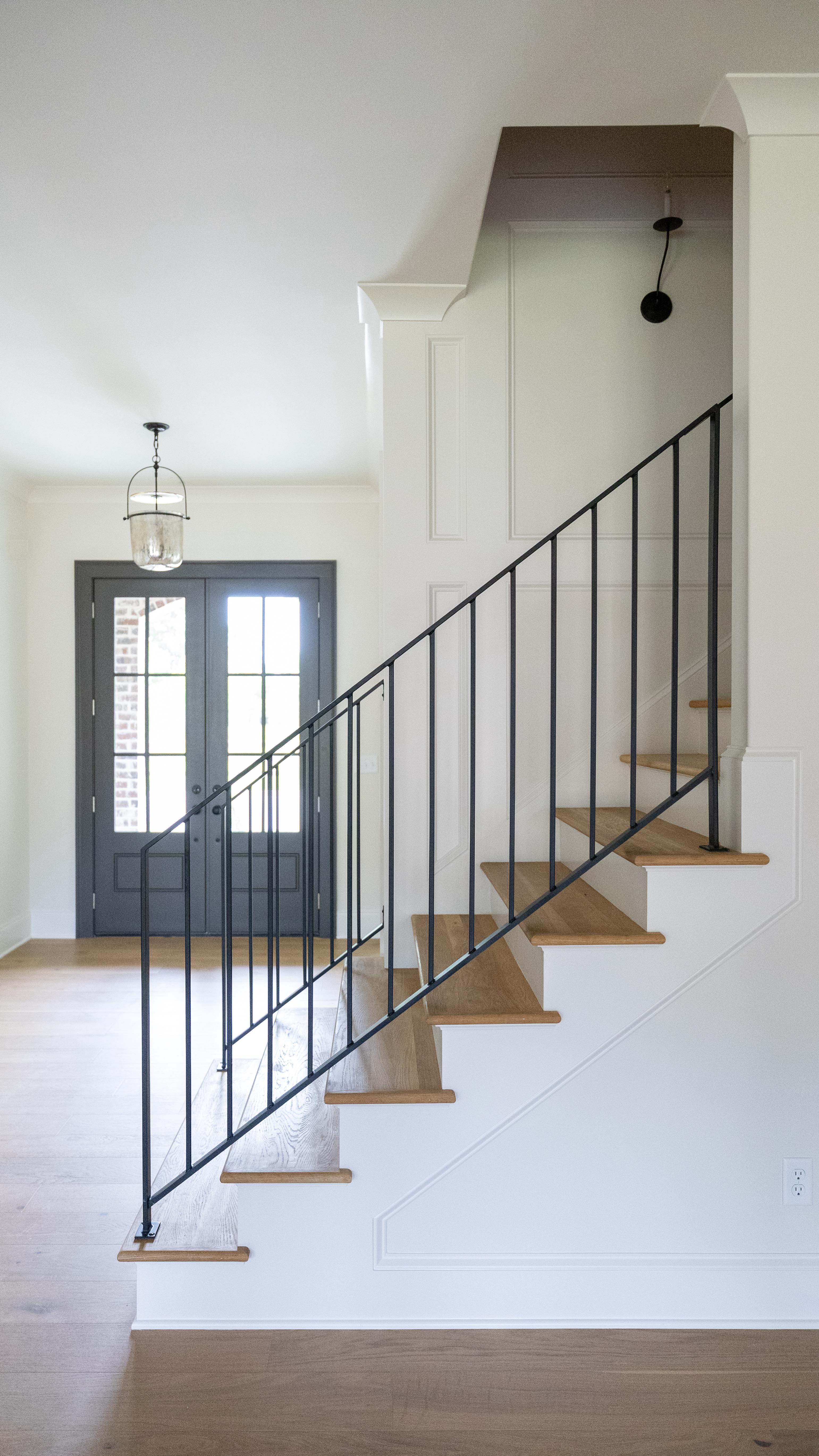 From raw framework to refined charm〰️this new construction beauty is officially ready for its forever family.
Every finish, fixture, and flourish was chosen with care to bring warmth, character, and a quiet sense of permanence to a brand-new build. She’s equal parts fresh and timeless〰️and waiting to be filled with memories.
Builder: @dickensbuilt
Photography: @jennifer.saltsman.photography
9932 Whittmore Park Lane
Collierville, TN 38017
#newconstructionhomes #newconstructionhome #available #interiordesign #homedetails #interiordesigner #home #homedesign #interiors #interiørinspiration