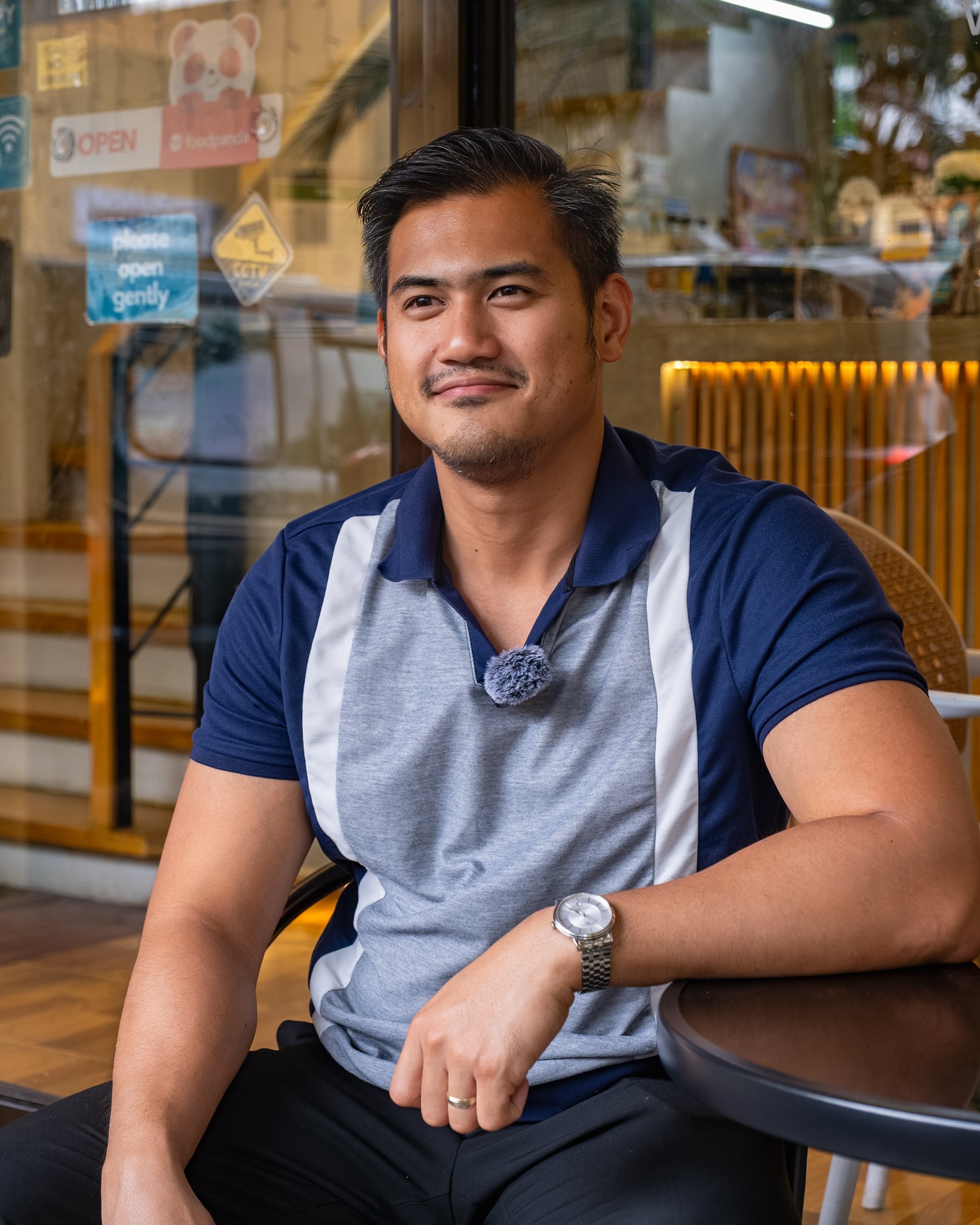 “and when I came back to Cebu, after years of practice in Makati, I noticed that there’s not much space that’s offering that — a comfortable space where you can focus all day long. And that’s why, to fill the gap in the market, we decided to open.” - Rheland of @sync.cebu
#StoriesAroundTown #MakersofMidtown #CebuCity