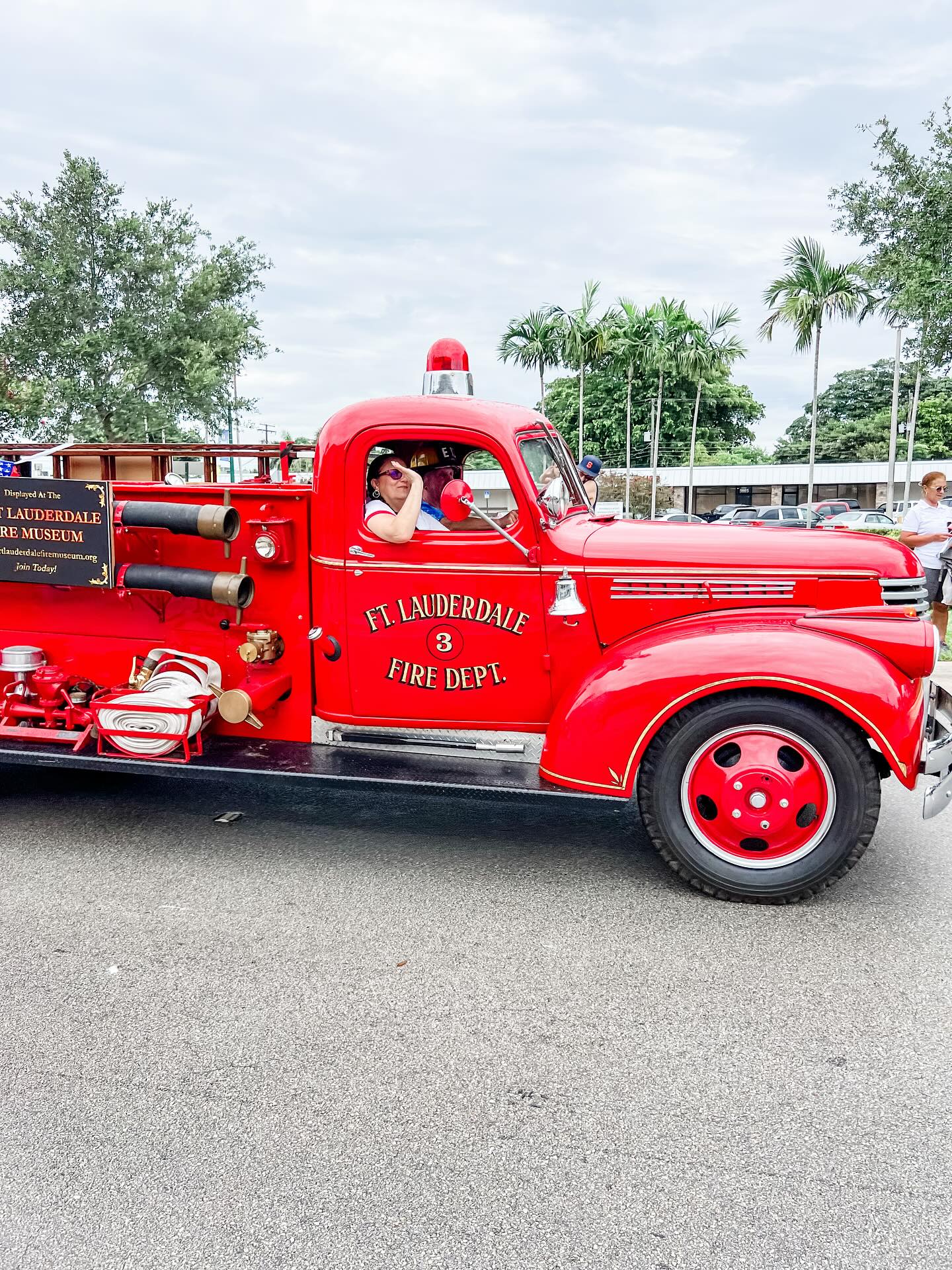 ❤️🤍💙Favorite day!💙🤍❤️
Galatians 5:13 says, “For you were called to be free, brothers and sisters; only don’t use this freedom as an opportunity for the flesh, but serve one another through love.”
The Lord gave us some helpful instructions on freedom and we are very much in need of them! May we set our gaze not on division and fighting, but on asking God how we can be a part of the solution - small, faithful acts of Spirit-led love every day to the people in our world.
It is here in America where we can freely and confidently respond to Zion’s request to gather as a family in the living room to pray for the leg pains he has been having. We can bake muffins in our kitchens, leave surprises at someone’s doorstep, share a Bible verse with the grocery store employee, and worship on Sunday with friends.
These freedoms were purchased at a great cost, as many chose to lay down their lives in an ultimate act of love. May we remember. And may that remembering lead us right back to Galatians 5:13 and Jesus’ ultimate act of love. This holy inspiration is what we need to rise each day in humble gratitude for freedom in Christ to pour out, serve, and build His kingdom here on earth!
Happy Birthday America! 🥳
🇺🇸🧨🌭🇺🇸🧨🌭