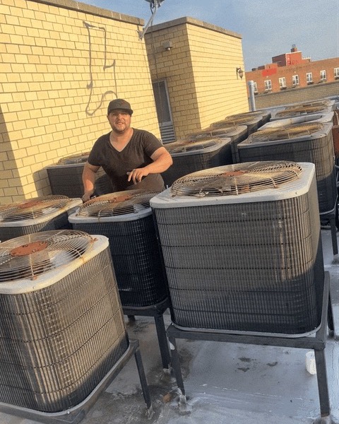 Our Top Technician 🧑🔧 LOVES HVAC ❤️💪
