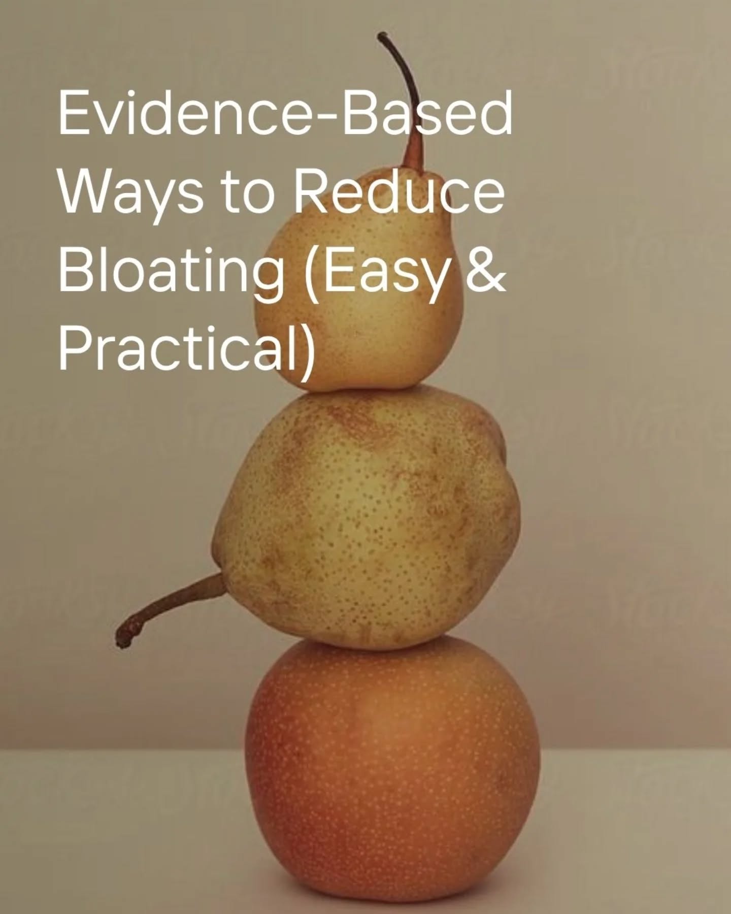 Bloating is one of the most common digestive complaints I see in practice. It’s not just uncomfortable, it’s a sign your gut is asking for support.
This post brings together simple, science-backed strategies I regularly use with clients to uncover the real causes behind bloating, whether it’s related to eating habits, fermentation, stress, or gut imbalances like SIBO.
If you’re tired of guessing or relying on quick fixes, these practical tips are a great place to start.