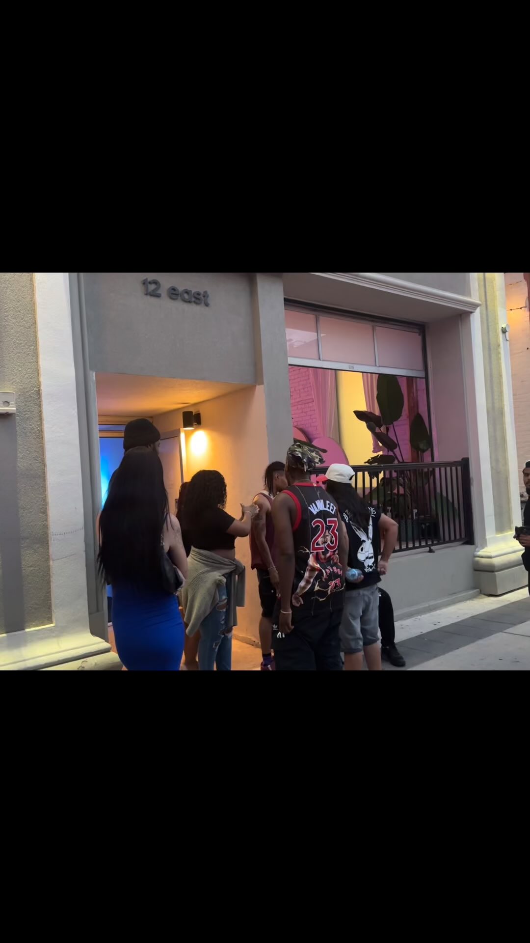 Last Friday was nothing short of magical! 🌈✨
We ushered in Pride Weekend with a powerful edition of Uplift Black’s Newcomer Night, themed “Queer Joy & Resistance.” From our delicious community dinner to a dynamic panel discussion, electric performances, and an unforgettable DJ-led dance party — the energy was unmatched! 💃🏾🎤🎧
We came together to honour our stories, celebrate our existence, and resist oppression with love, unity, and joy.
A huge THANK YOU to everyone who showed up, shared space, and danced the night away with us — and special love to our incredible Artists Collective who lit up the stage with performances that left us wanting more.🔥🌟
This is what community looks like.
This is what resistance feels like.
This is what queer joy IS. 💫
#UpliftBlack #QueerJoyAndResistance #NewcomerPride #2SLGBTQI #BlackAndQueer #prideweekend2025