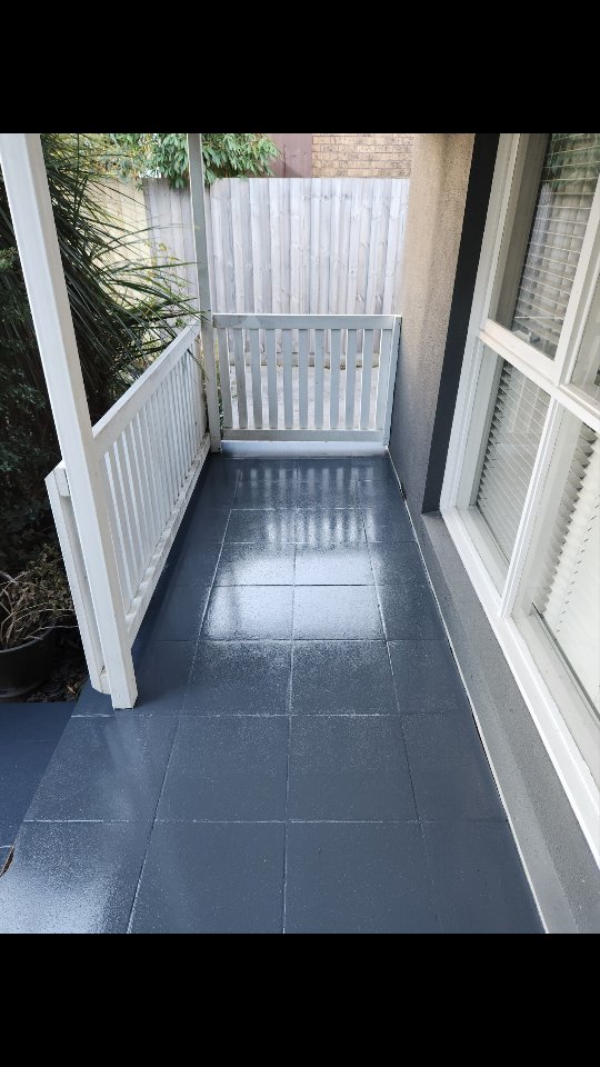 Property entryway makeover in Melbourne's eastern suburbs.
Products used: Emer Proof Non Porous primer, Dulux Avista Waterbased Epoxy Kit (colour- custom), Avista 2 Pack Urethane Concrete Sealer, and Avista Slip Reducing Additive.
#pressurewashing #homeimprovement #homemakeover #dulux #avista #duluxavista #epoxy #epoxyflooring