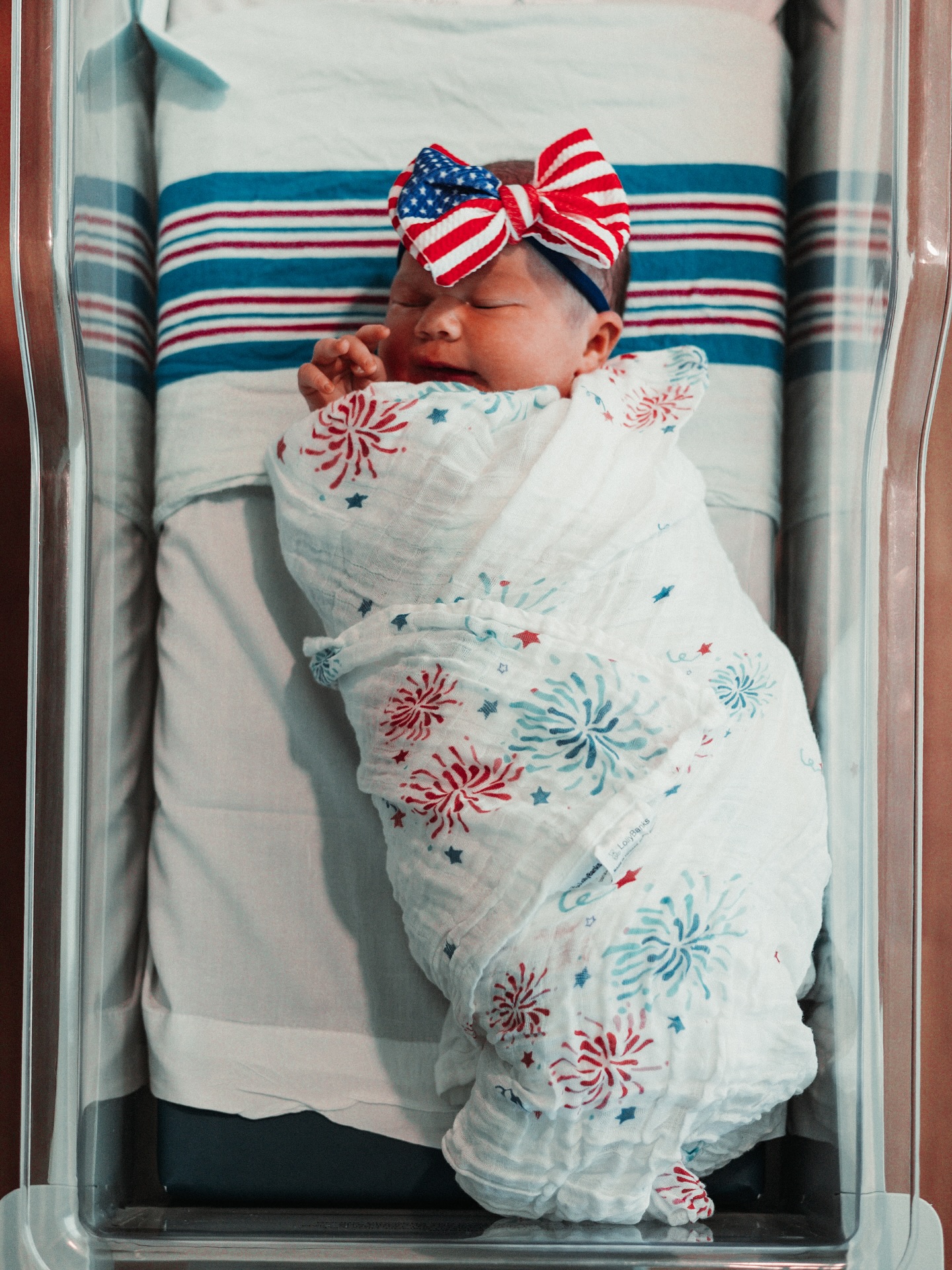 Everyone welcome my beautiful daughter, George Washington Moews 🇺🇸
Just kidding, Poppy Luanne Moews born 07/04/2025 ❤️🤍💙
Mom and baby are both very happy and healthy. God is good.
#usa #fourthofjuly #merica