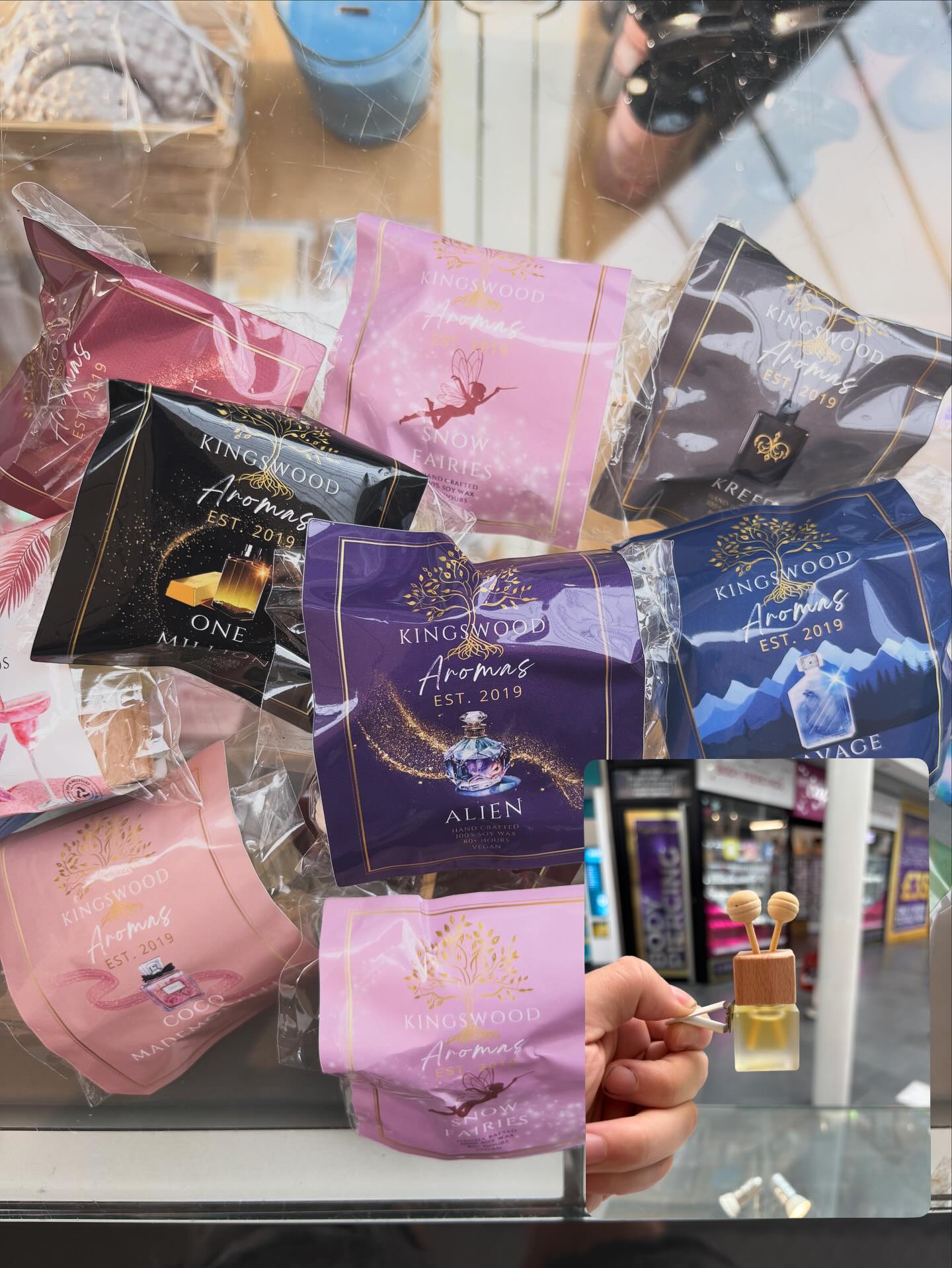 Say goodbye to stale air and hello to a burst of freshness every time you open the door. From crisp citrus to calming lavender or bold leather and woodsy notes, there’s a scent for every personality and mood.
#carfreshener #smellgood #airfreshener #reeddiffuser #reeddiffuers #handmade #longlasting #longlastingperfume #perfumeinspired #aftershaveinspired