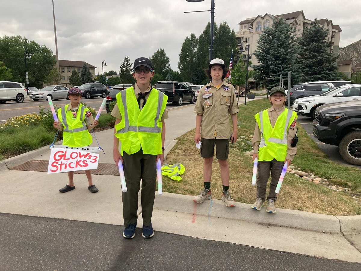 Salute to USA parking lot fundraiser!!