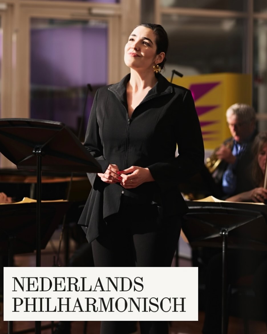 So so excited to join the @nederlandsphilharmonisch for two concerts in the NedPhO-Koepel, tomorrow and Saturday!
I can’t wait to sing two wishlist pieces - Villa-Lobos’ Bachiana no. 5, which I’ve sung so many times but now finally get to experience with seven (!!) celli, and the Rachmaninoff vocalise, a new-to-me one I’m already in love with.
Amsterdam friends, please join us!
📸 @milagroelstak for the NKO, from our concerts this past spring!