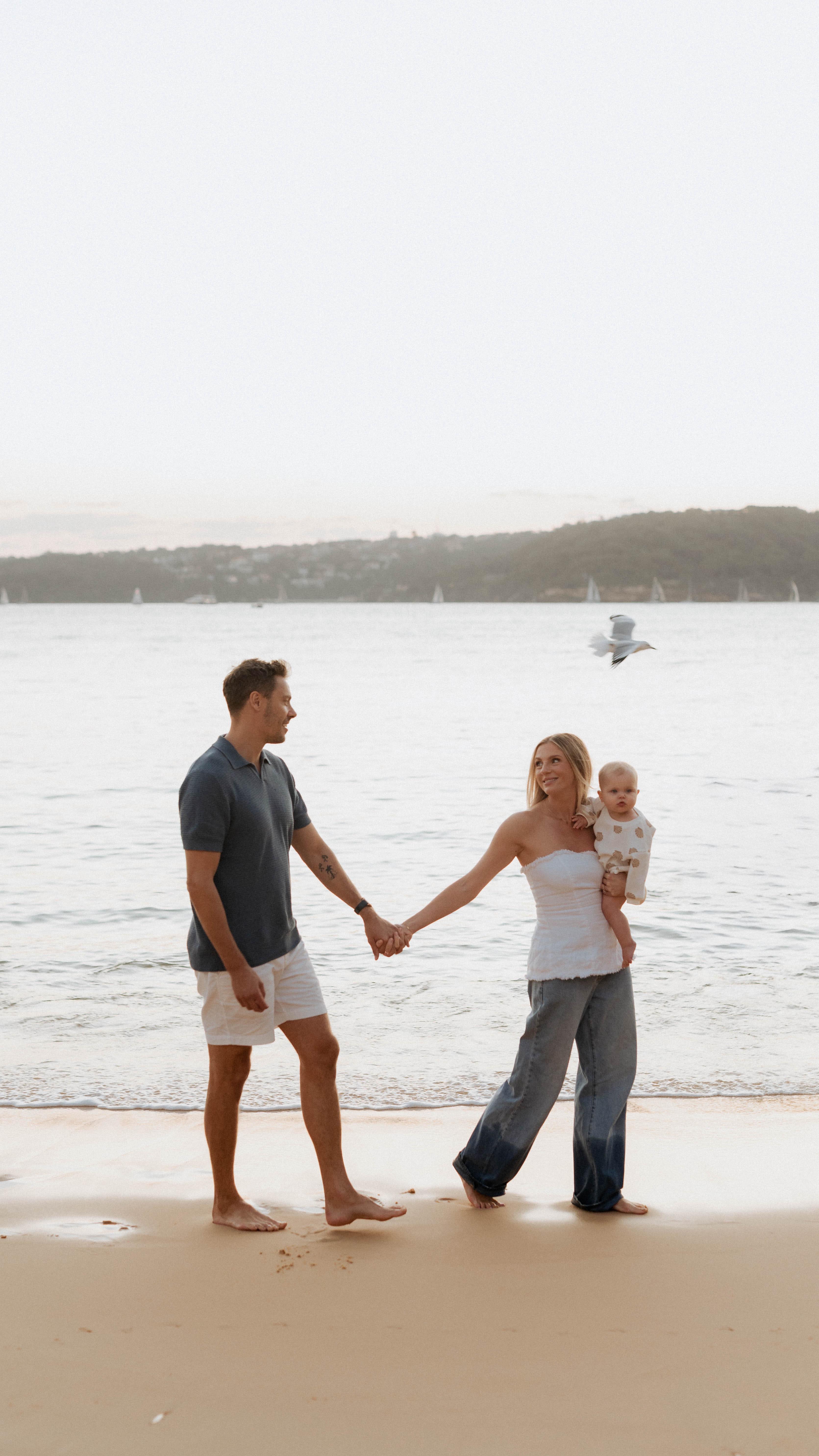 A snippet of a workshop @willowandrosephotography & I attended a few months ago hosted by the incredibly talented/beautiful @sugermancreative ♡
We loved every second & I am thinking of starting a petition for Hannah to offer another..