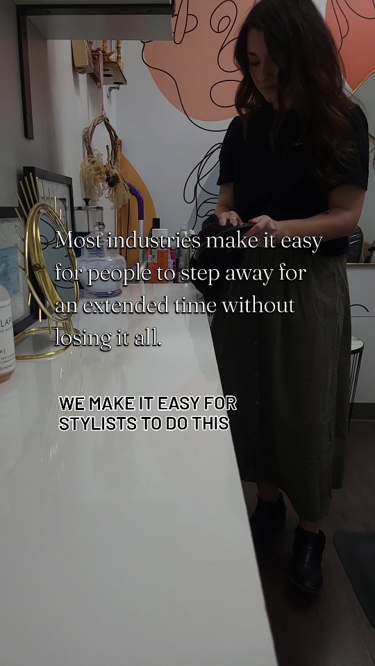 Our services are here to support YOU for any kind of leave, maternity, medical, mental health, etc.
Not only that but we want and promise maximum retention of your business so that for any amount of time you have to be away, you never have to worry about your clients getting cozy in other salons and deciding to not return.
Building a clientele and business is not easy, and you shouldn't have to lose this because you're bringing a new one into the world or healing from surgery.
So let me break down how this works:
- We travel directly to you and work in your salon space🚙
- We use your guided notes and formulas to prepare us to care for your clients🗒
- We cover your rent so you can save back that money for yourself💰
- We restock your color so that your inventory is full upon your return.🧴
- We communicate with you every step of the way so you can feel trust and ease through the process💬
DM us if you have any questions about coverage for your leave!
#travelinghairstylists #travelstylist #hairbiz