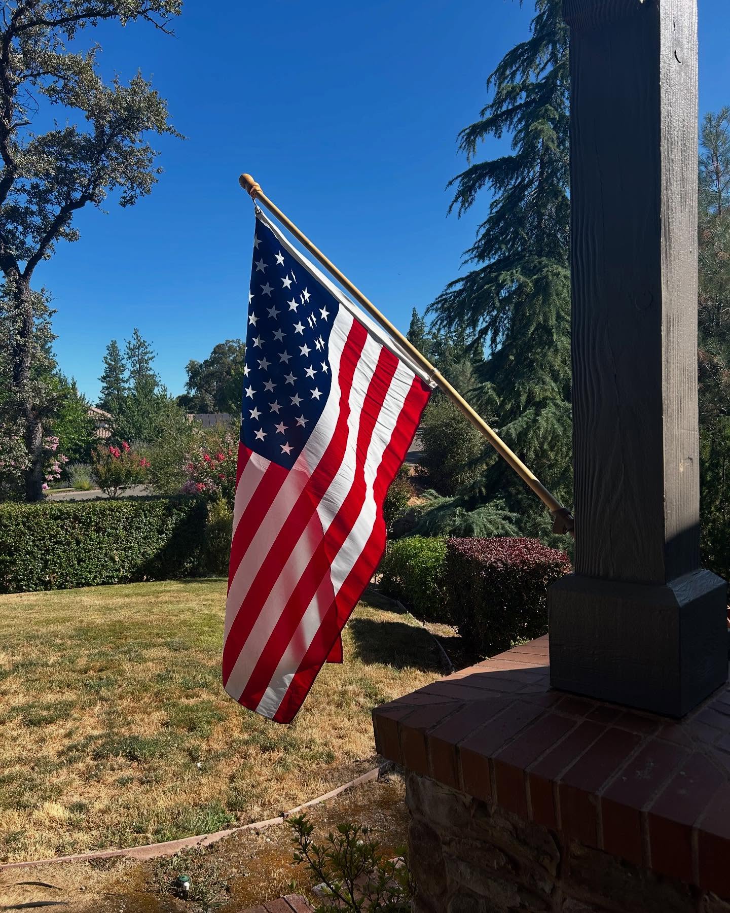 Happy #fourthofjuly🇺🇸 having some American culture today! #hotdogs🌭 #fireworks