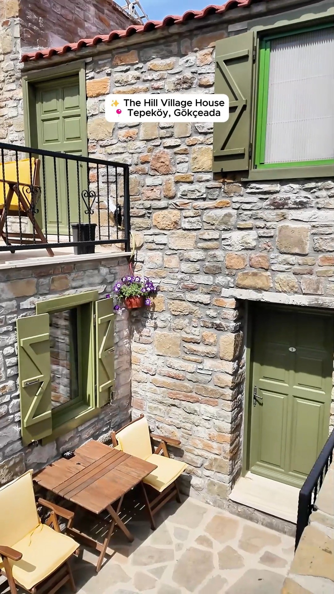 The Hill Village House’ta taş odalarımızın mimarisi, Tepeköy’ün tarihi atmosferi 🏘️, tavernalarda eğlence 🎶🍷 ve yerel lezzetlerle dolu bir tatil sizi bekliyor! 🌅🍽️
📲 Rezervasyon ve detaylı bilgi için bizimle iletişime geçin.
#TheHillVillageHouse #Gökçeada #Tepeköy #AdaTatili #ButikOtel #EgeRuhu #RumKöyü #YerelLezzetler