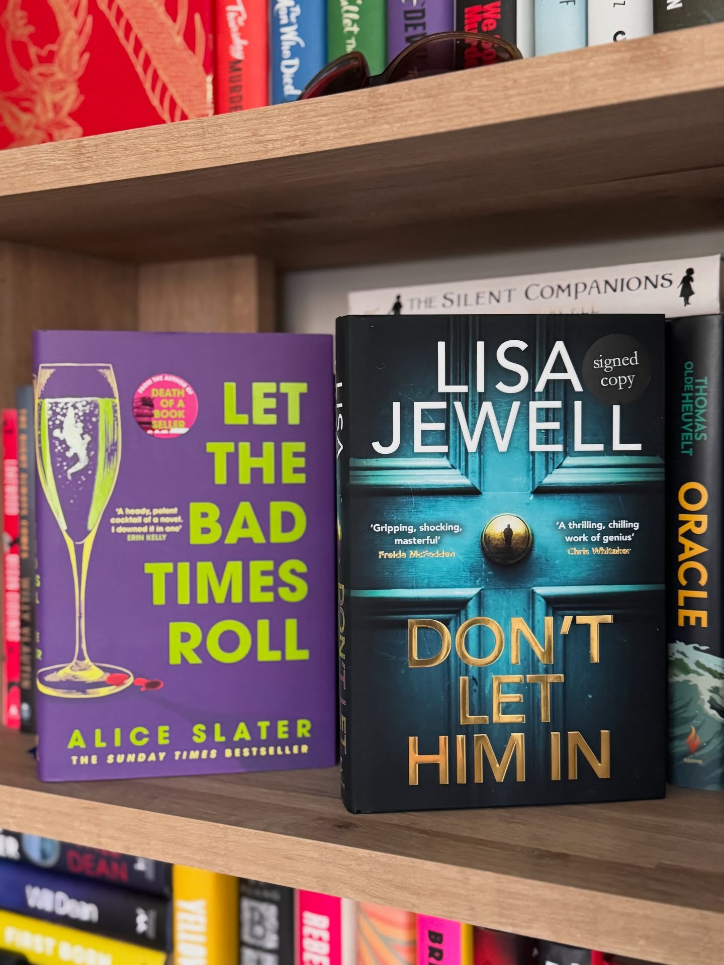 Been a while since weāve done book post.
Had these beauties arrive day one over the last few days - both on my most anticipated list for 2025.
@lisajewelluk and @alicemjslater are treating us good this July!
#bookstagram #booksbooksbooks #bookrecommendations #bookrecs #bookgram #thriller #thrillerrecommendations #bookcommunity #bookaesthetic #readersofinstagram #fiction #bookstagrammer #booknerd