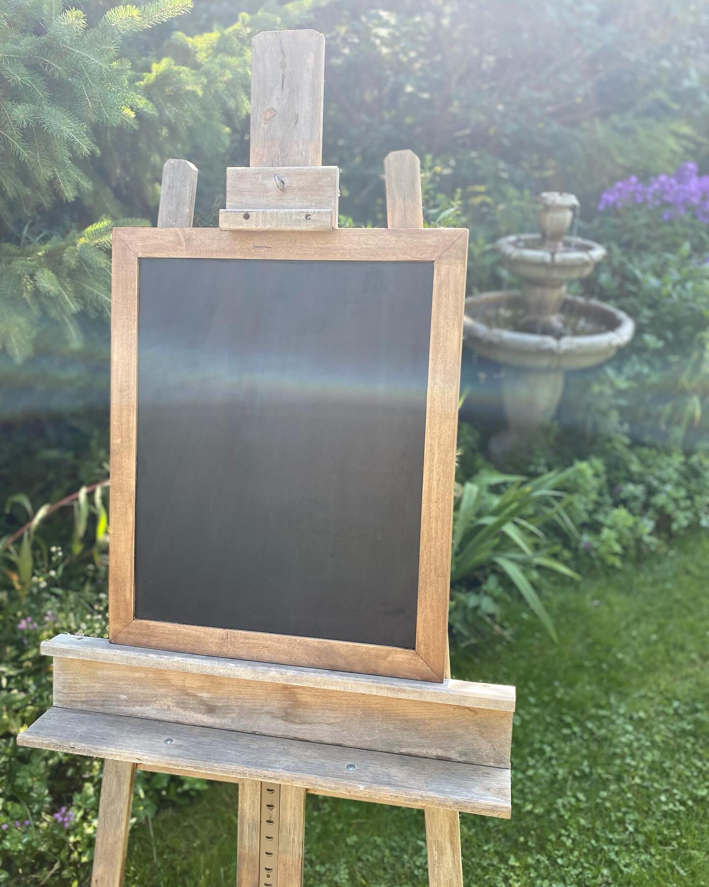 Chalkboard with a frame! Had some fun doing some tongue and groove jointing for the frame and it turned out beautifully. #woodworking #homewoodworking #artisanwoodwork
