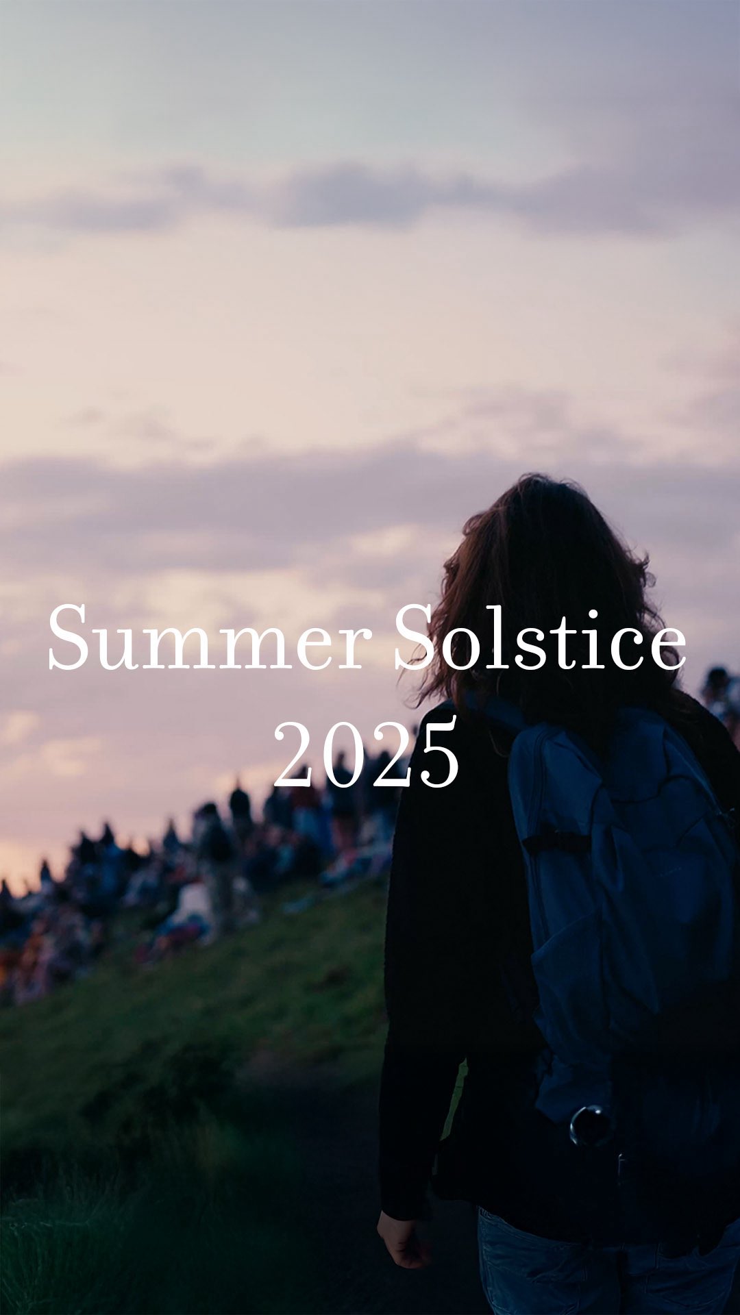 While the world burns, the sun still rises.
We gathered in silence, to remember the light.
- Filmed on @lumix camera
- Summer Solstice 2025, Avebury
