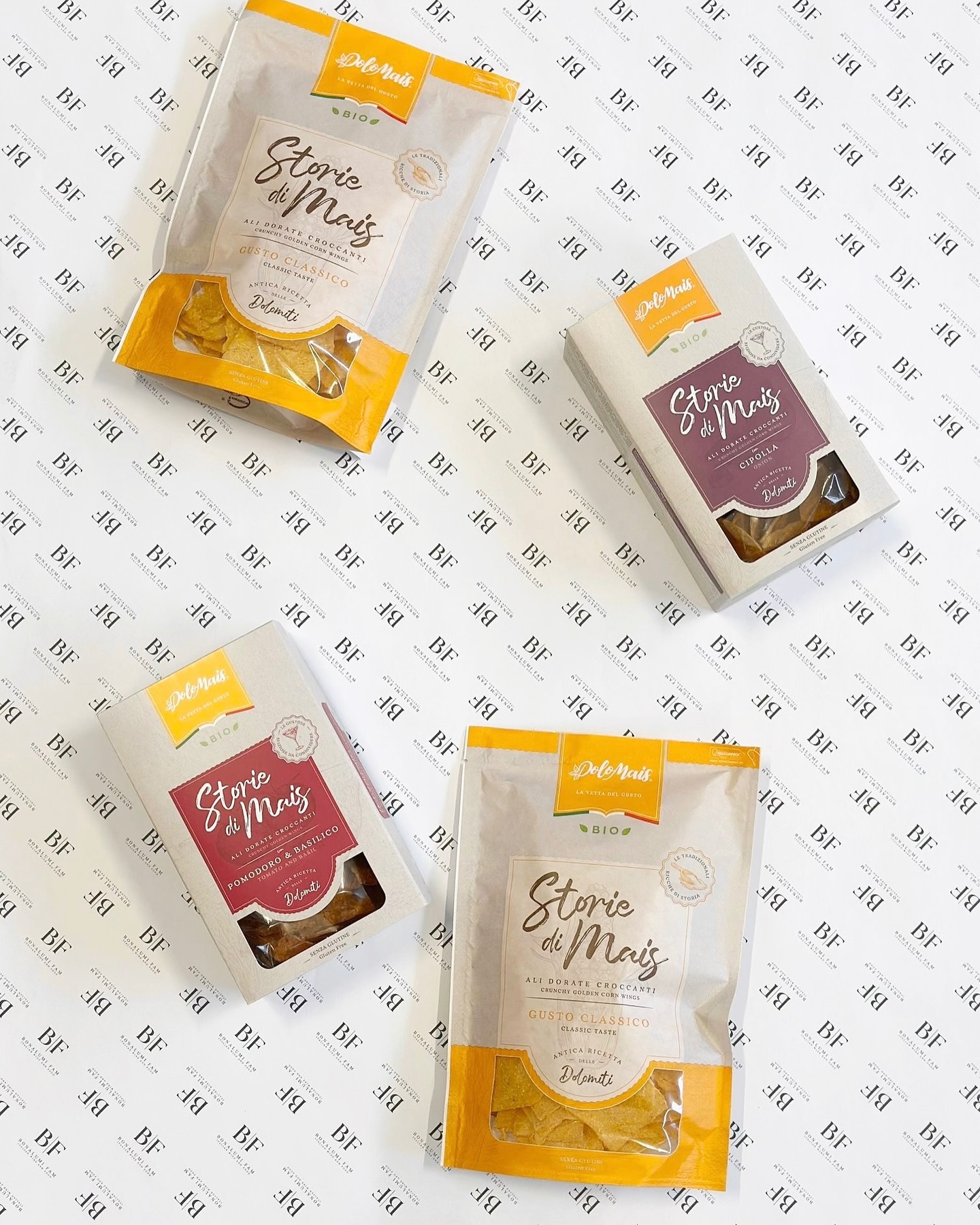 Crunchy specialerbjudande 🌽
Bara för detta erbjudande kan du få 2 klassiska Dolomais, 2 Dolomais med lök och 2 Dolomais med tomat och basilika med gratis frakt 🚚
Dra nytta av det genom att använda rabattkoden DOLOMAIS7 i vår butik www.bonalumifamfood.com 🛍️