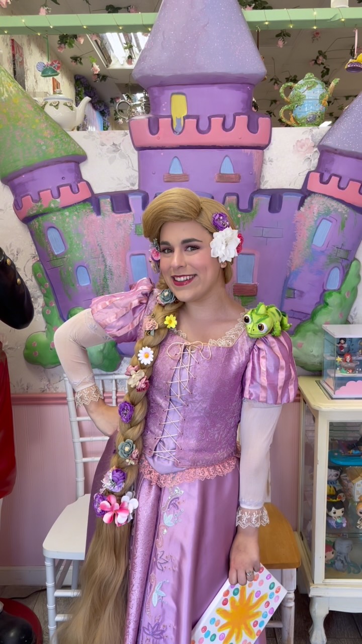 This princess is so excited for July 29th!💜
.
.
Tangled Tuesday of Princess Summer Camp is sure to be the “Best Day Ever!” so make sure to sign up now because you definitely don’t want to miss it!💜
…
..
.
#tangledtuesday #tangled #princesscamp #summercamp #princessrapunzel #princessing #southbaykids