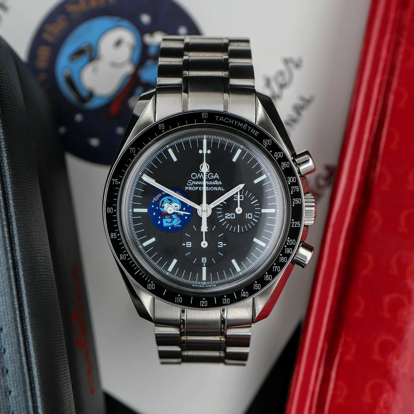 Omega Speedmaster Snoopy
⌚ Ref. 3578.51.00
⌚ Limited edition
⌚ Box & certificate
⌚ Diameter: 42mm
#Omega #watch #speedmaster #snoopy