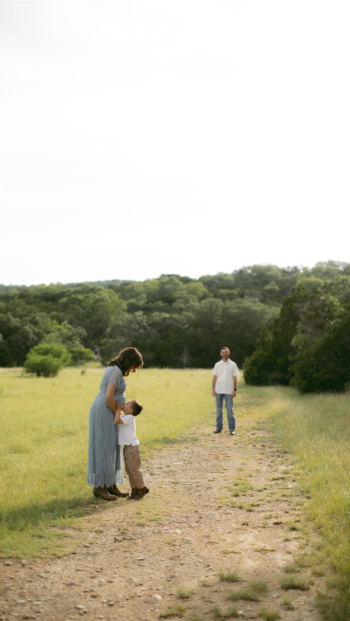 When you see your photos, I want you to remember the way it felt.
The way their little fingers wrapped around yours.
The giggle that made your eyes water.
The season of life you never want to forget.
Because photography isn’t just about how it looks —
it’s about how it feels.
#SanAntonioPhotographer #MotherhoodPhotography #sanantoniofamilyphotographer #sanantoniomoms #boernemoms #newbraunfelsmoms #motherhood #alamoheightsmoms #stoneoakmoms #FamilyPhotographerTexas #MotherhoodMoments