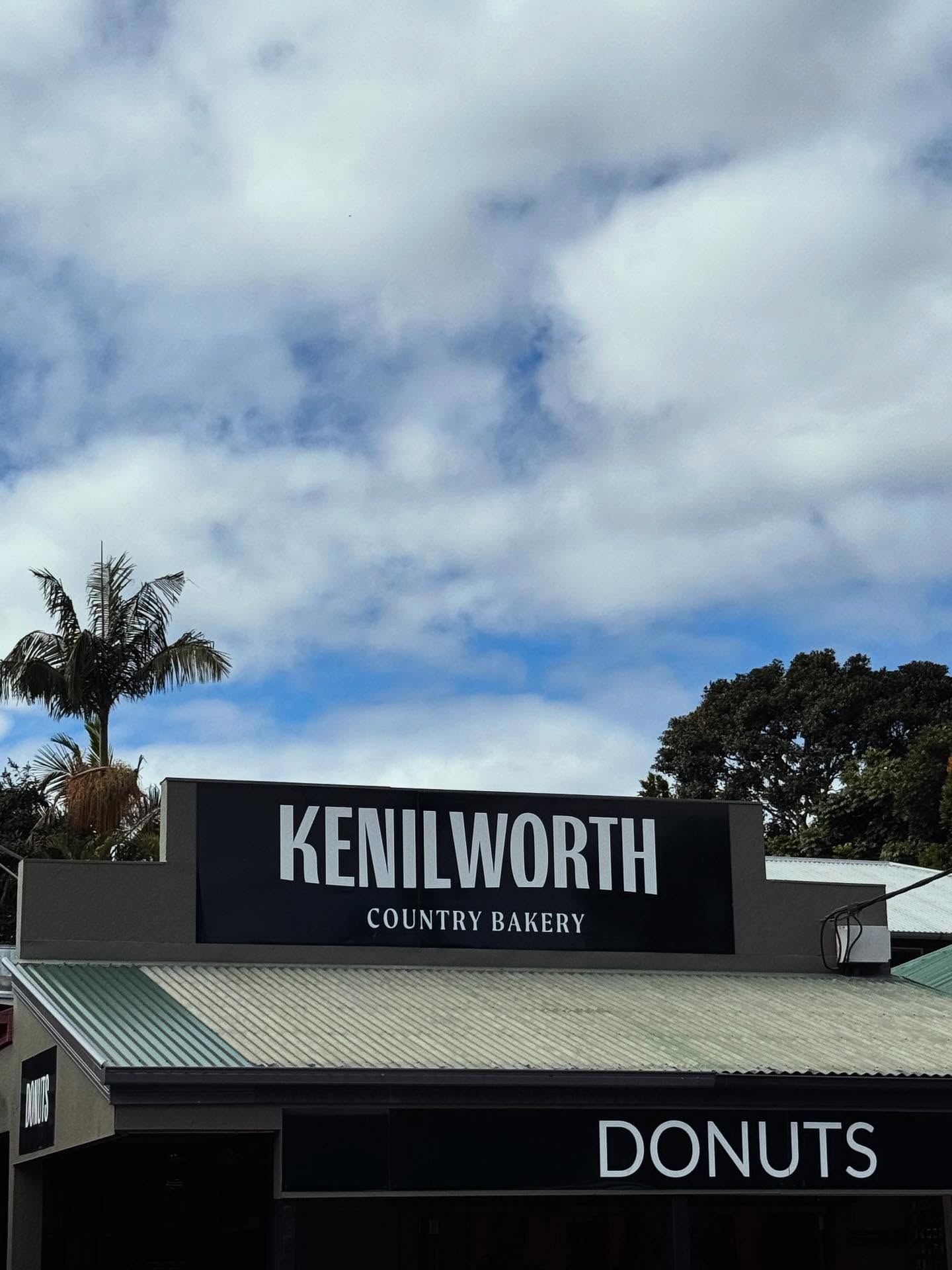 🍩 Kenilworth Bakery: a sweet stop that puts this town on the map 🍩
Tucked in the heart of the Sunshine Coast Hinterland, @kenilworthbakery is more than just a place to grab a (massive) donut; it’s become a true anchor for regional tourism. And a great place to drop by these school holidays!
With its famous 1kg donut challenge, coffee served in donuts and country charm, this spot has helped put Kenilworth on the map for day-trippers and foodies alike.
A perfect example of how one business can spark life, pride, and visitor flow in a small town — and why supporting regional placemaking matters.
With a new store just opened at Samford, Brisbane locals can try a donut only a short drive from home! Go check it out and support a local business.
📍 Kenilworth, QLD