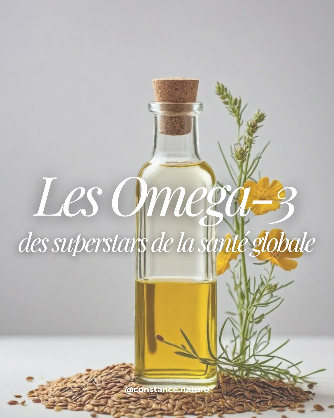 Pourquoi je te parle des omĂ©ga-3 aujourdâhui ?
Parce quâils sont essentiels Ă ta santĂ© globale⊠et pourtant, la majoritĂ© dâentre nous en manque cruellement !
Les oméga-3 (EPA, DHA, ALA) sont de vrais alliés du quotidien :
đ§ Pour ton cerveau (humeur, concentration)
â€ïž Pour ton cĆur (pression artĂ©rielle, triglycĂ©rides)
đ„ Pour calmer lâinflammation chronique
đ Pour ta vision (soutien de la rĂ©tine)
đž Pour la rĂ©gulation de tes hormones
đ§Ž Pour ta peau et tes muqueuses (hydratation, souplesse)
𩮠Pour tes articulations et tes os
Une carence en DHA est associée à un risque accru de troubles cognitifs, de dépression et de maladie oculaire.
Et concrĂštement, tu en as besoin de combien ?
âĄïž ALA : 1 g/jour (dâorigine vĂ©gĂ©tale)
âĄïž EPA + DHA : 250 mg/jour chacun (d'origine marine)
Objectif :
â
2 Ă 3 poissons gras/semaine (maquereau, sardine, saumon)
â
2 cĂ s/ jour dâhuile vĂ©gĂ©tale riche en ALA (lin, chanvre, cameline, noix, colza)
Ou 1 petite poignée de noix ou 1 à 2 cà s/jour de graines de chia ou de lin
đŹ Et toi, tu fais quoi pour booster tes omĂ©ga-3 ? Dis-moi en commentaire đ
#omegatrois #naturopathie #santeglobale #antiinflammatoire #nutritionnaturelle #cerveau #peau #coeur #vision #alimentationantiinflammatoire #complementsalimentaires #naturotips