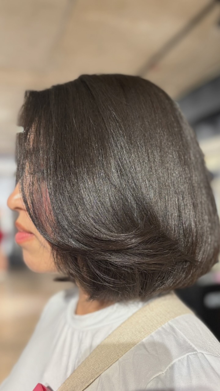 Cambios necesarios! 🙌🏽 Siempre son bienvenidas las melenas ♥️
Agenda tu cita, nos encuentras en 📍Carlos Antúnez 2015, esquina Pedro de Valdivia, metro Pedro de Valdivia Providencia.