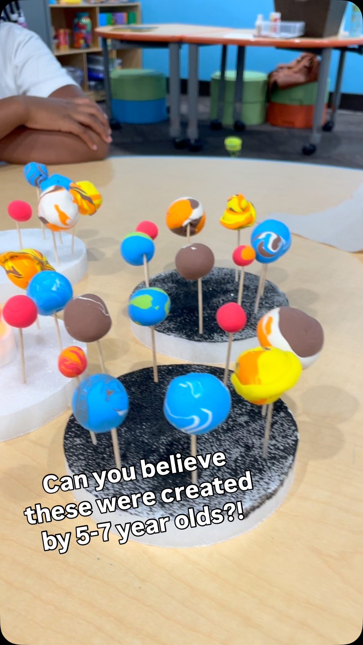 I’m so impressed by my K-2 students’ work! Don’t these kids have talent? They learned about planets and created an entire solar system with their artistic skills.
It’s easy to create these at home!
Supplies:
Various colors of air dry clay
Styrofoam
Toothpicks
Look at a diagram of the solar system. (We also visited an observatory!) Observe the colors and sizes of each planet, talk about their physical qualities, and create them out of clay! Hands-on 3D models make learning fun and memorable.
.
#planets #solarsystem #homeschoolfamily #homeschoolkids #artandscience #homeschooling #playbasedlearning #interestbasedlearning #homeeducation #homeschoolart #homeschoolscience #kidsartinspiration #artandscience @neildegrassetyson @lowellobservatory #kindergartenactivities