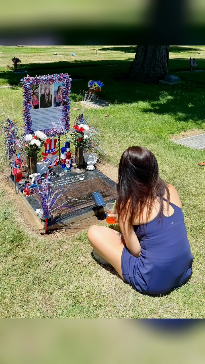 4th of July picnic at Taylor. Changed her decorations, drank Dutch, read a book to the toddler and even smiled for my girls... but broke in tears and pain. She should be here, being a teenager, not a memory. Mental health stole her future.
#MentalHealthMatters #EndTheStigma #GriefJourney #SuicideAwareness
#ChildLoss #StillHerMom #TaylorForever #YouAreNotAlone #MentalHealthAdvocacy #MentalHealthJourney #GriefSupport #HealingThroughGrief #GrievingMother #GriefJourney #LifeAfterLoss #GriefAwareness #HealingHearts #GriefAndHealing #MotherhoodAndGrief #GrievingMothers #MothersWhoGrieve #LivingWithGrief #GriefIsLove #LoveAndLoss #AlwaysKeepFaith #StrengthThroughAdversity #YouAreNotAloneInThis #StayStrong #TogetherInGrief